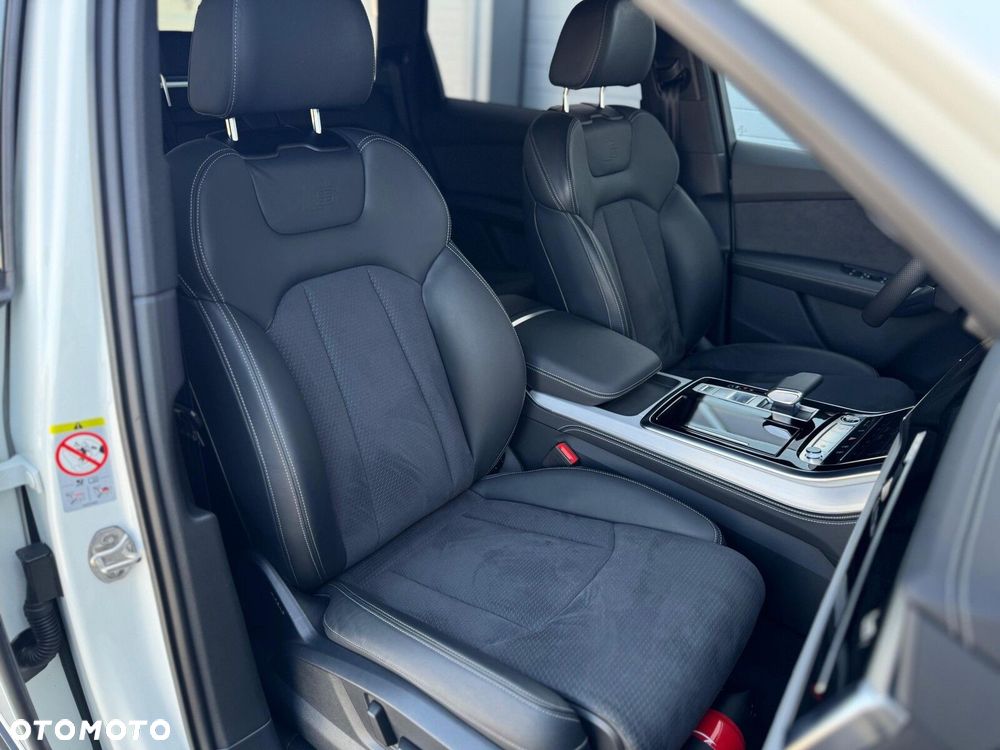 Audi Q7 50 TDI mHEV Quattro S Line Tiptr - 32