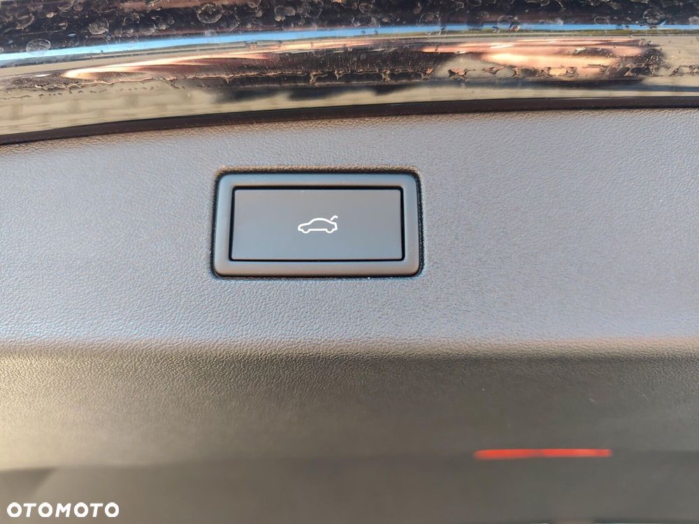 Volkswagen Tiguan - 31