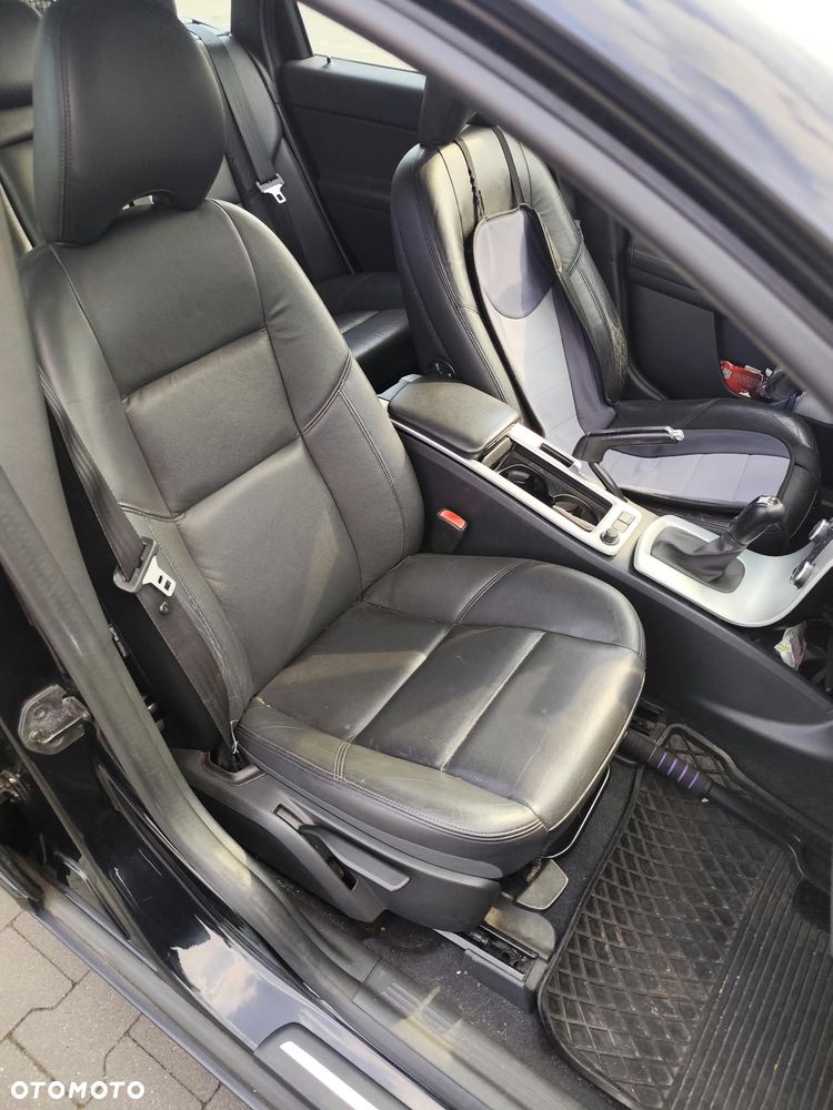 Volvo V50 DPF DRIVe Summum - 8