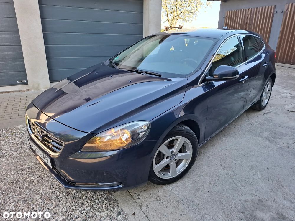 Volvo V40 D4 Ocean Race - 9