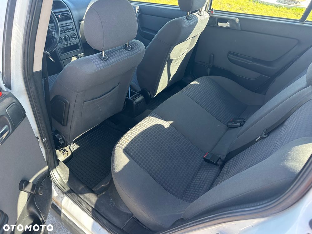 Opel Astra 1.7 DTI - 17