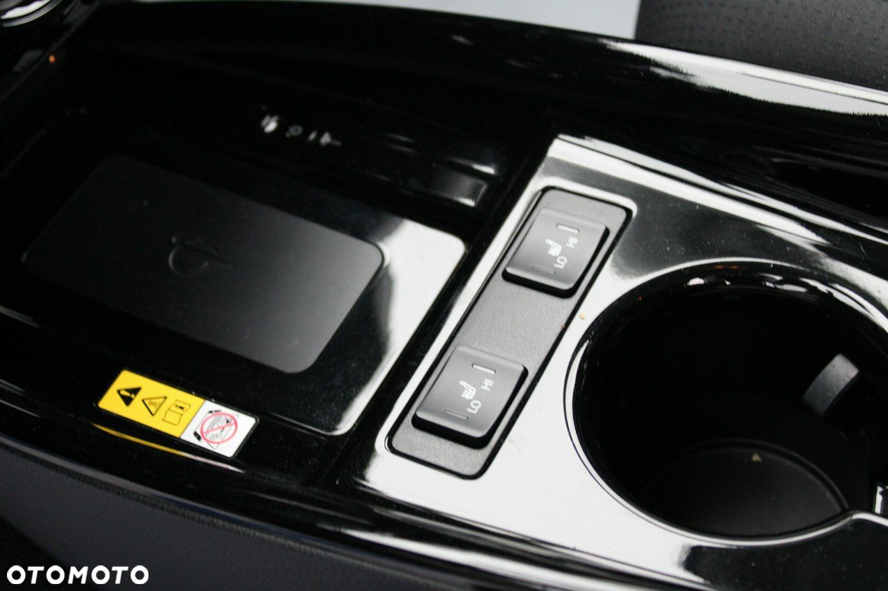Toyota Prius - 24