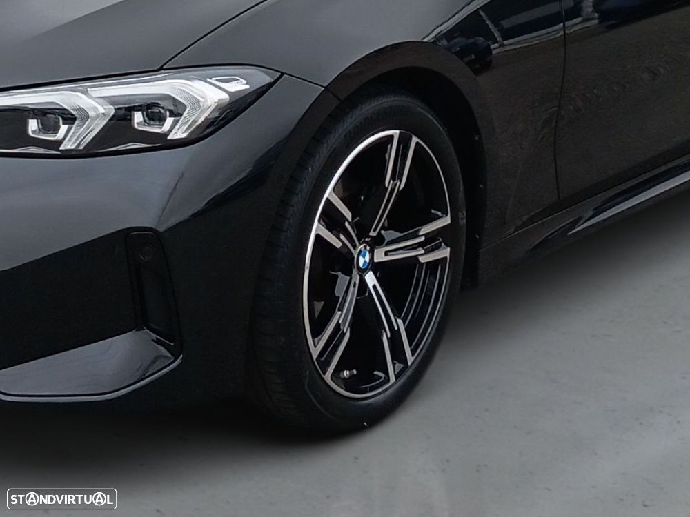 BMW 320 d Touring Pack Desportivo M Auto - 6