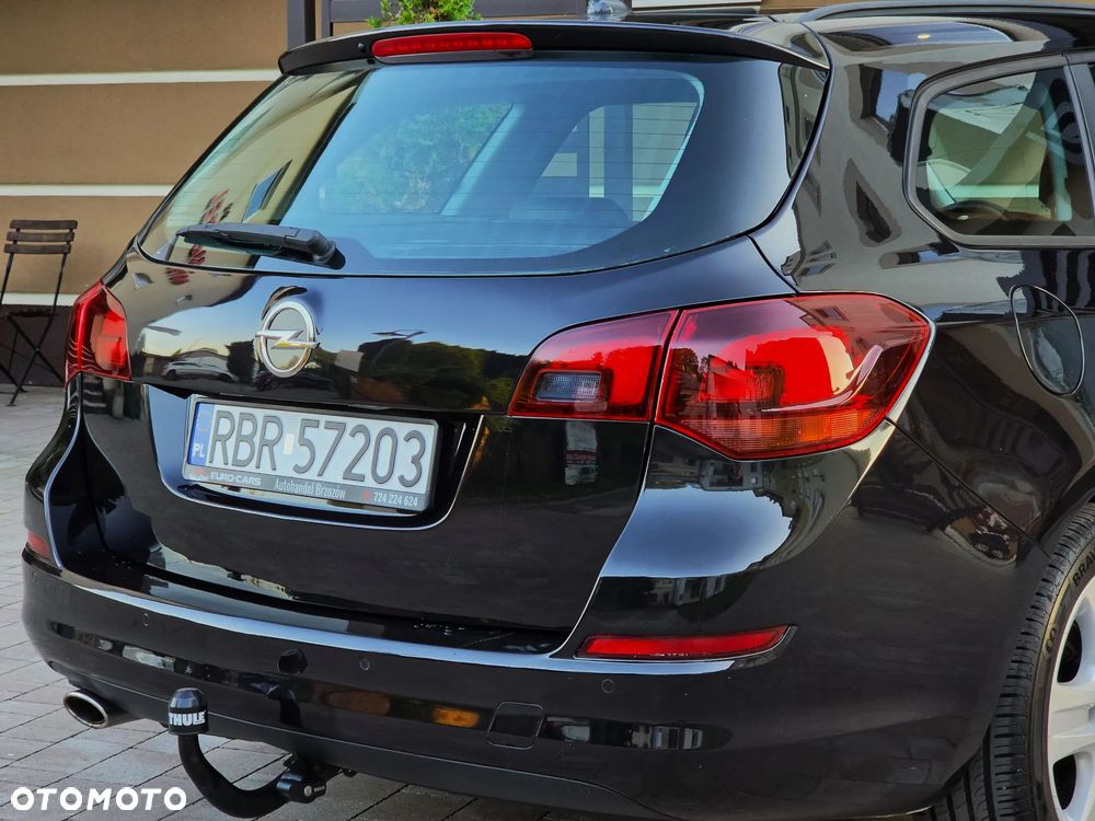 Opel Astra 1.4 T Cosmo - 29