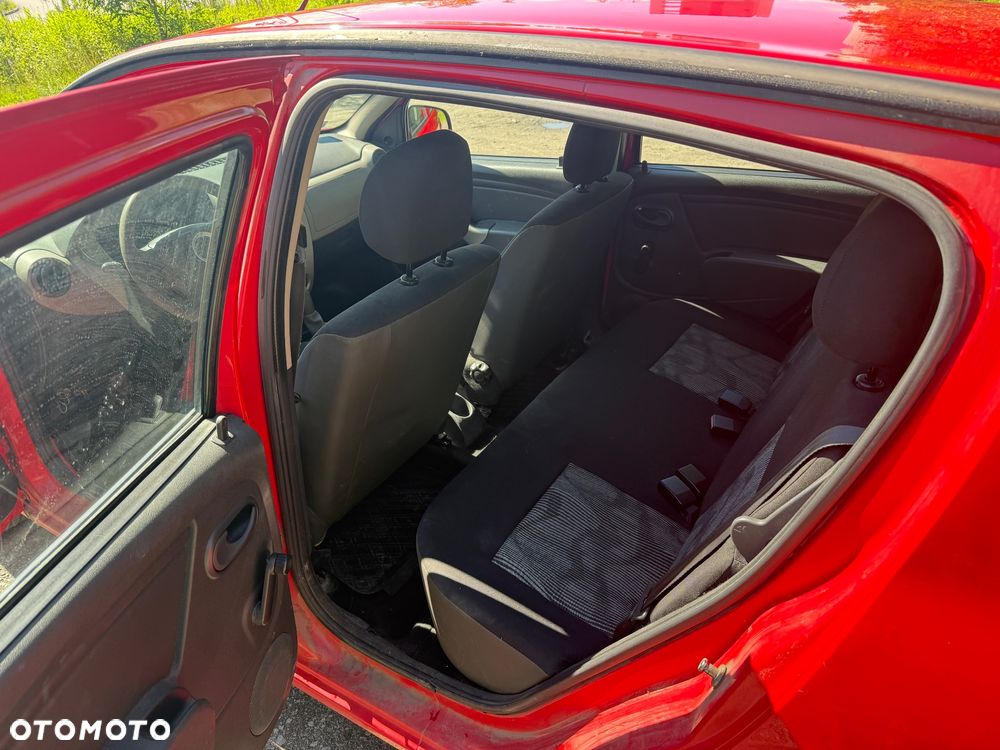 Dacia Sandero - 11