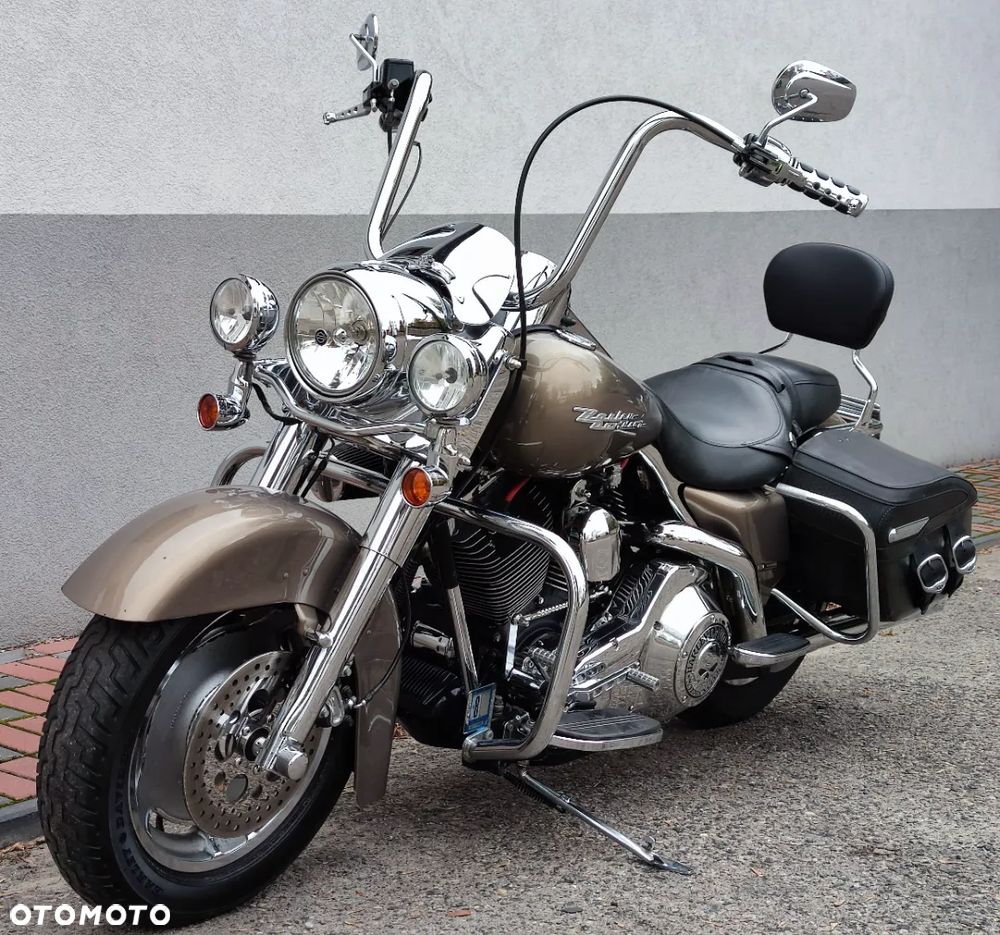 Harley-Davidson Touring Road King - 12