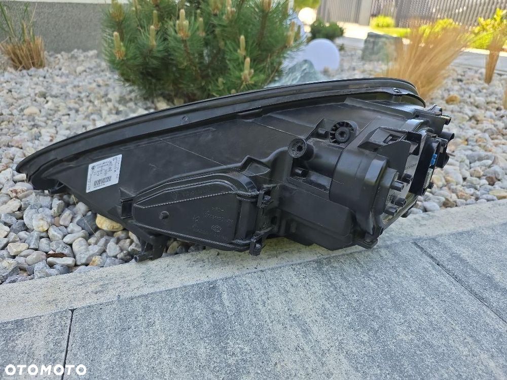 PORSCHE PANAMERA 970 GTS TURBO Lampa prawa Bi-Xenon Dynamic Led 97063198202 - 10