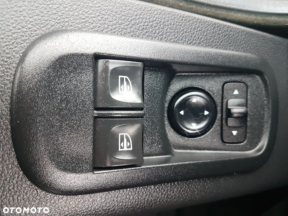 Renault MASTER 8EP CHŁODNIA MROŹNIA 4,22x2,10x2,01 IZOTERMA AGREGAT THERMO KING V-500 MAX GRZANIE KLIMA KRAJOWY - 10