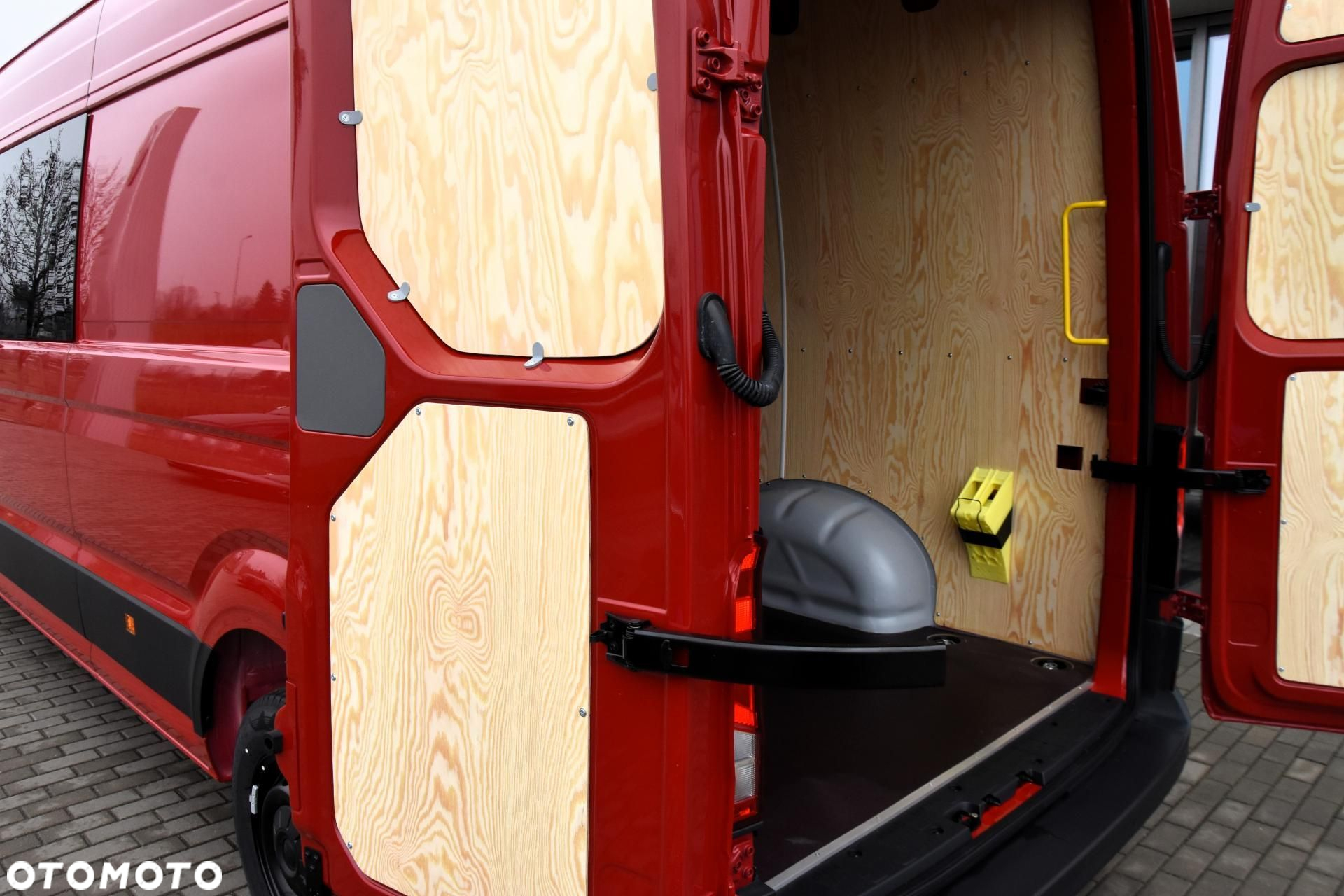 Volkswagen Crafter - 10