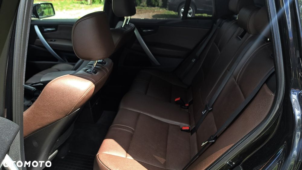 BMW X3 2.0d - 24