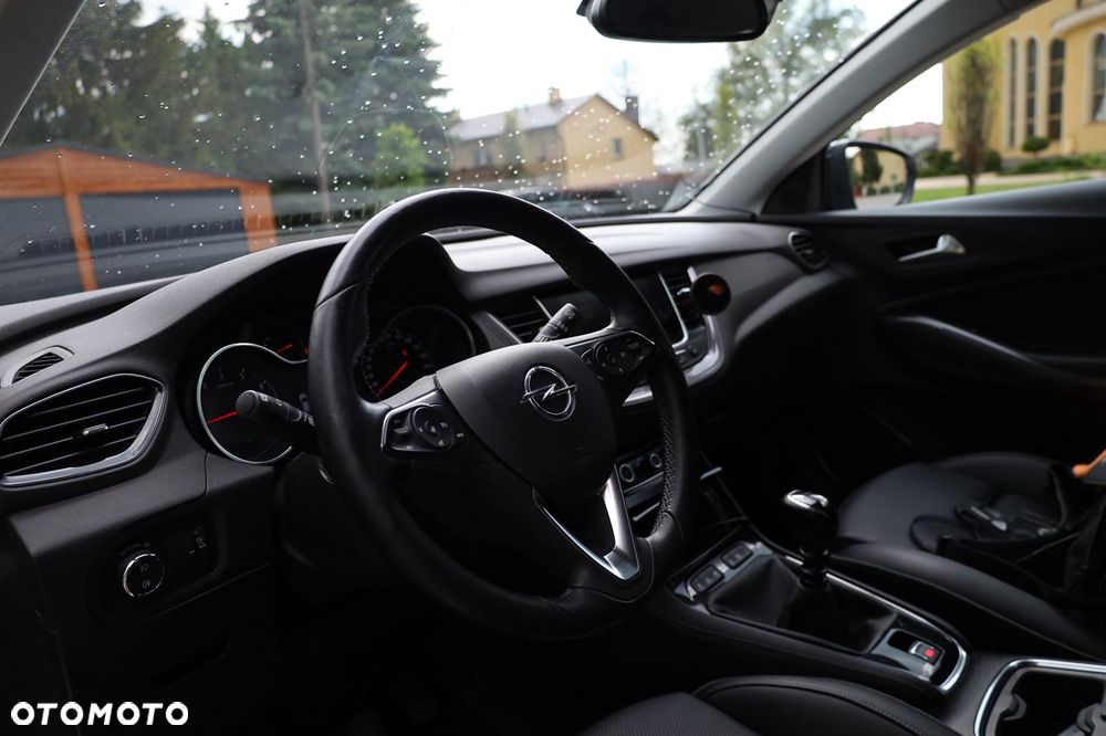 Opel Grandland X 1.2 T Elite S&S - 26