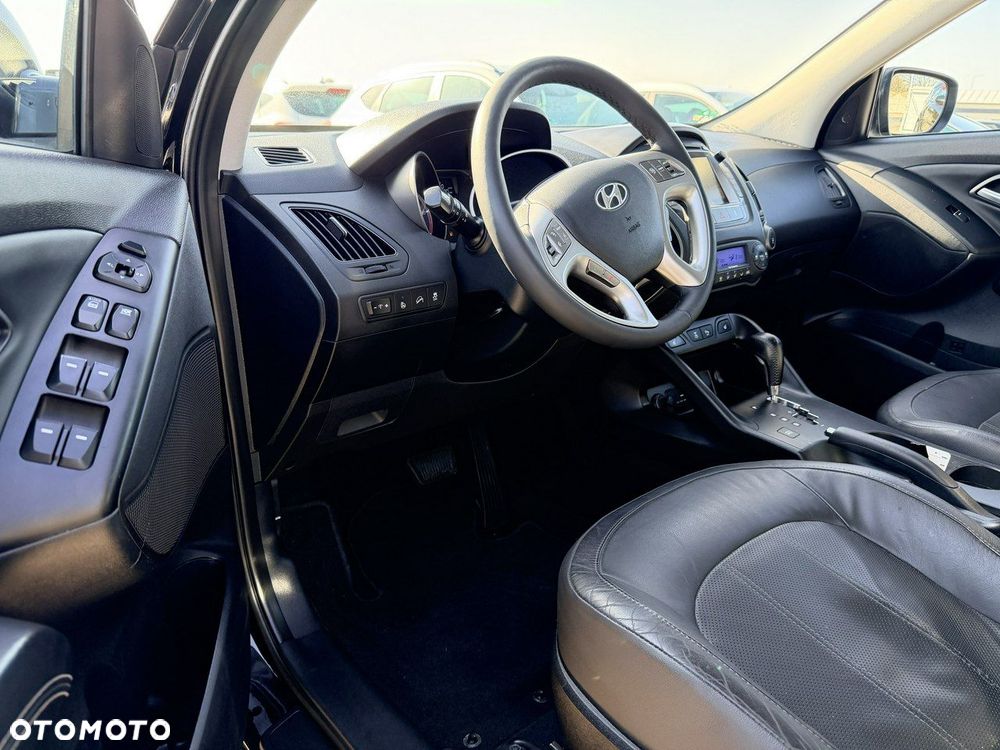 Hyundai ix35 - 11