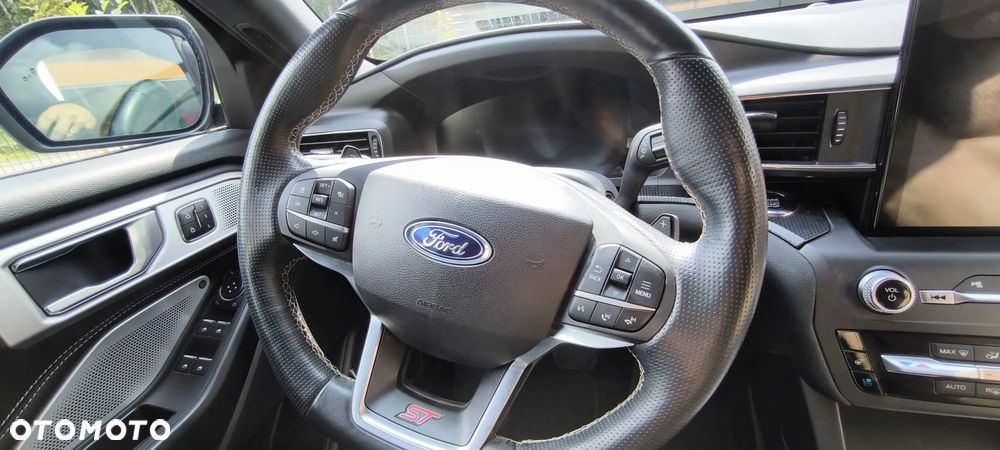 Ford Explorer EcoBoost Plug-in Hybrid PLATINUM - 11