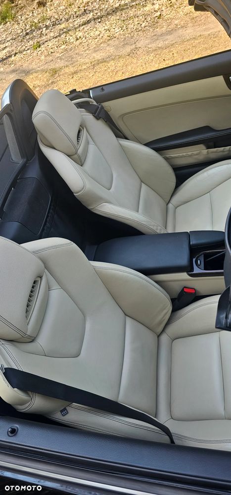 Mercedes-Benz SLK 350 (BlueEFFICIENCY) 7G-TRONIC - 11