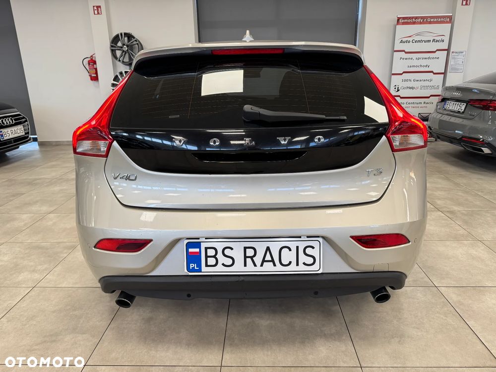 Volvo V40 T3 Drive-E Kinetic - 24