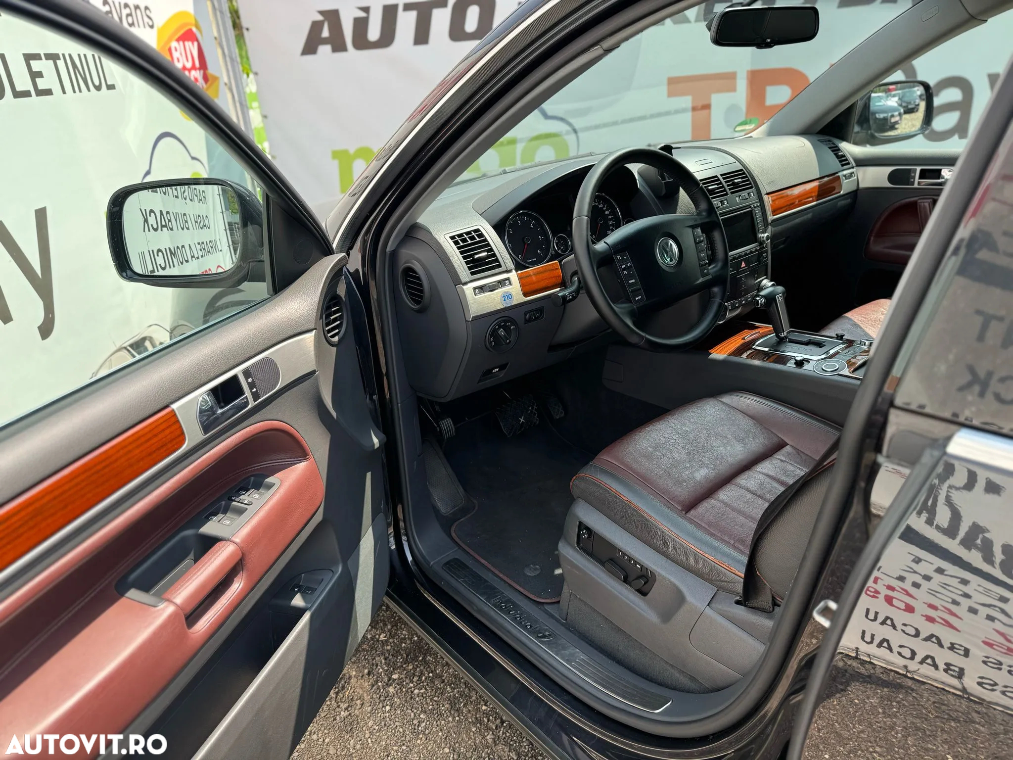 Volkswagen Touareg 3.0 V6 TDI DPF Automatik Individual - 27