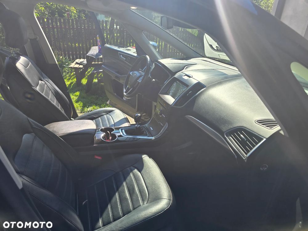 Ford Galaxy 2.0 TDCi Titanium - 24