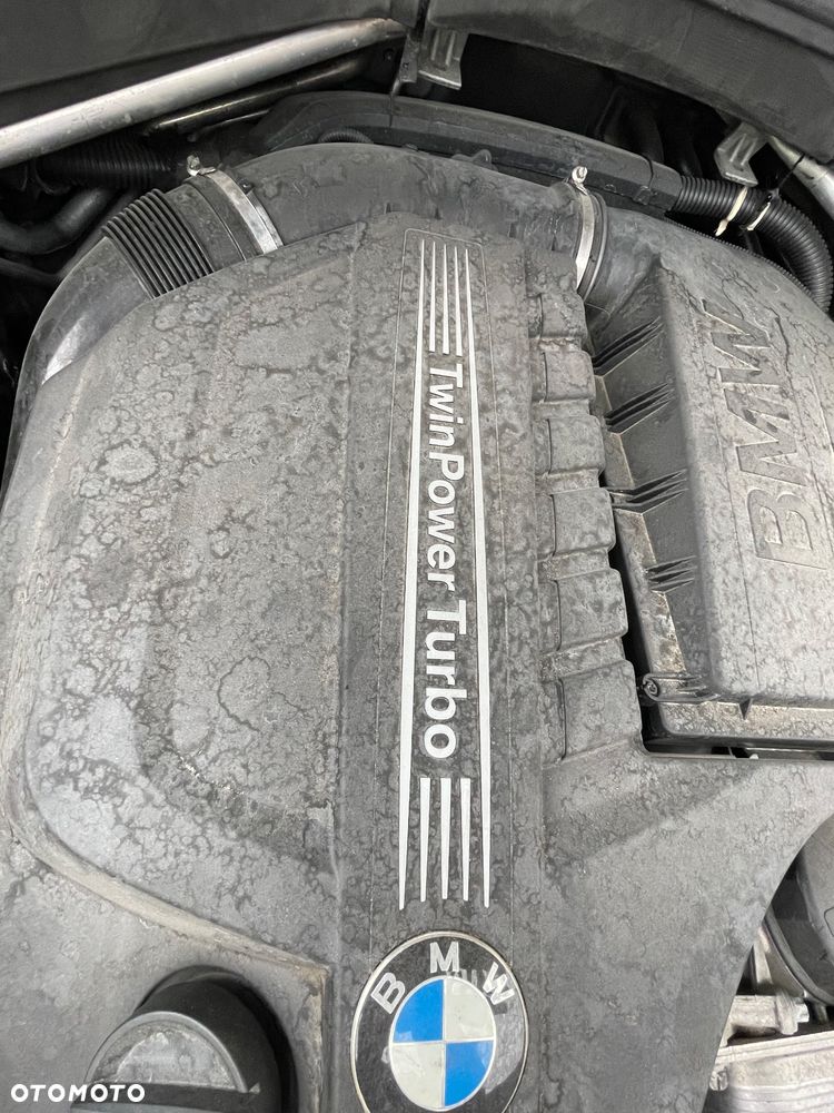 BMW X6 35i xDrive - 8