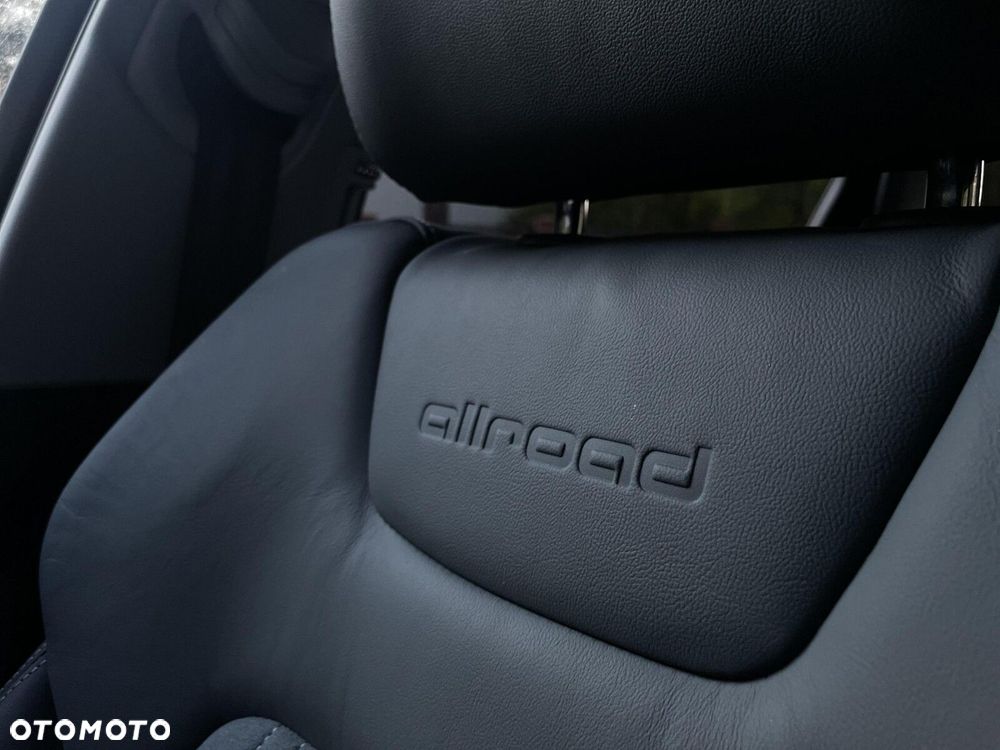 Audi A6 Allroad - 13