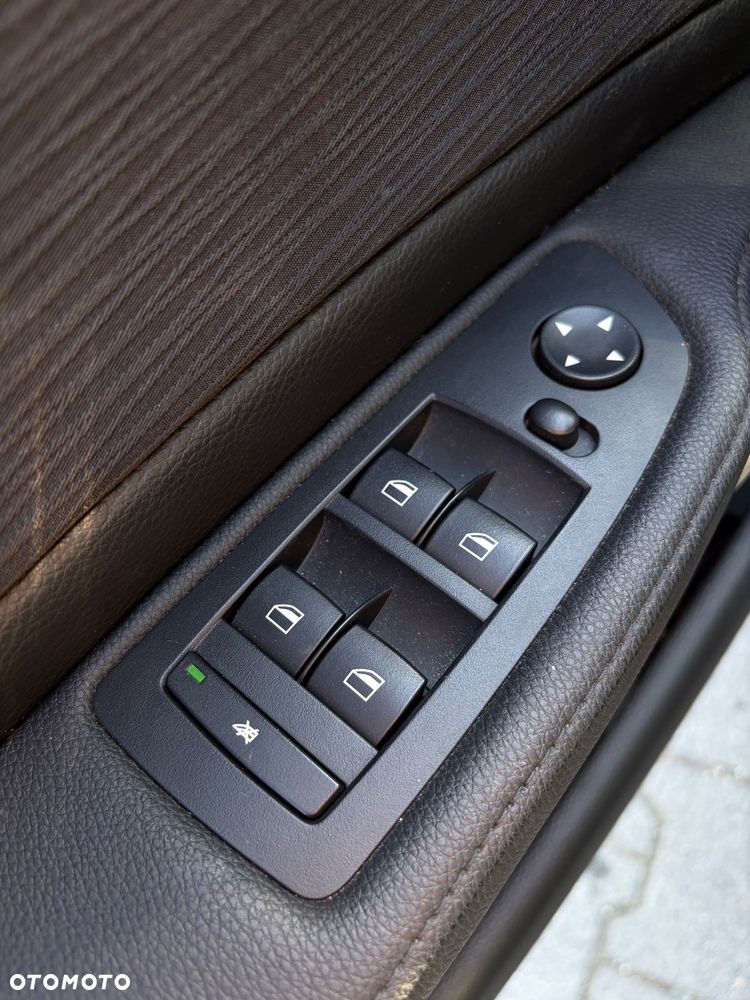 BMW Seria 1 118d - 6