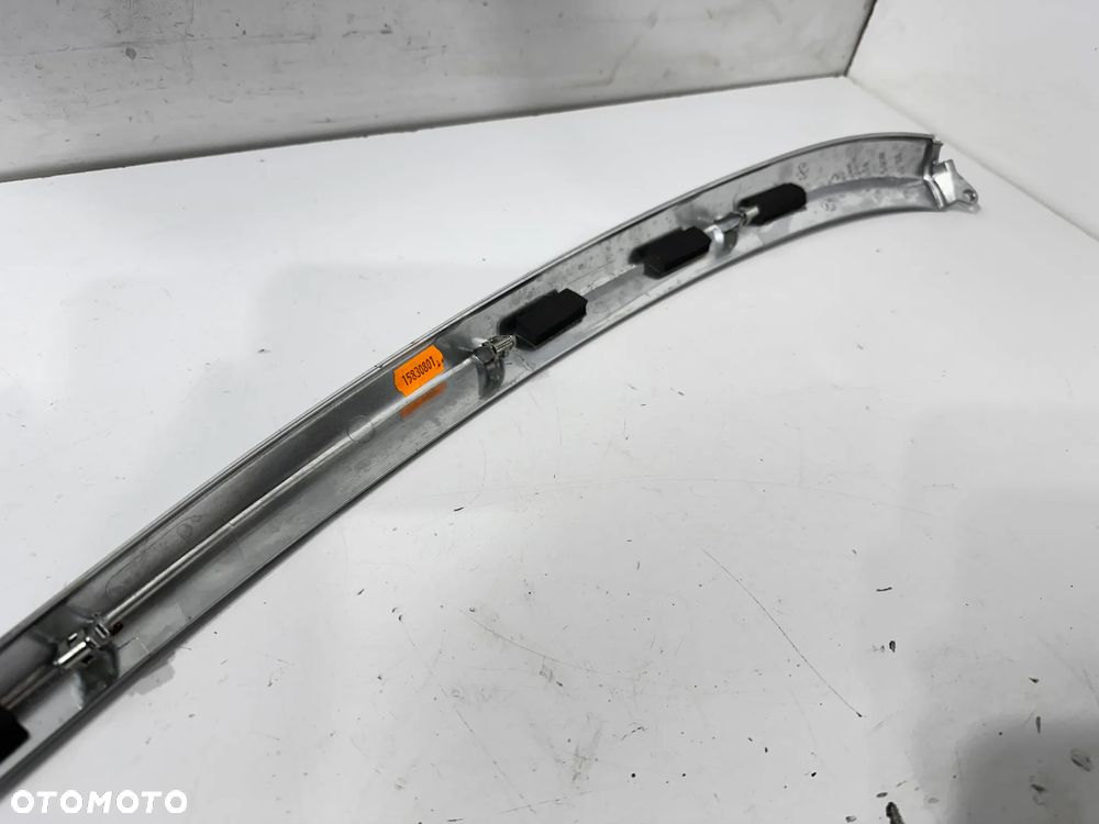 Listwa chrom Piaggio X10 125 - 2