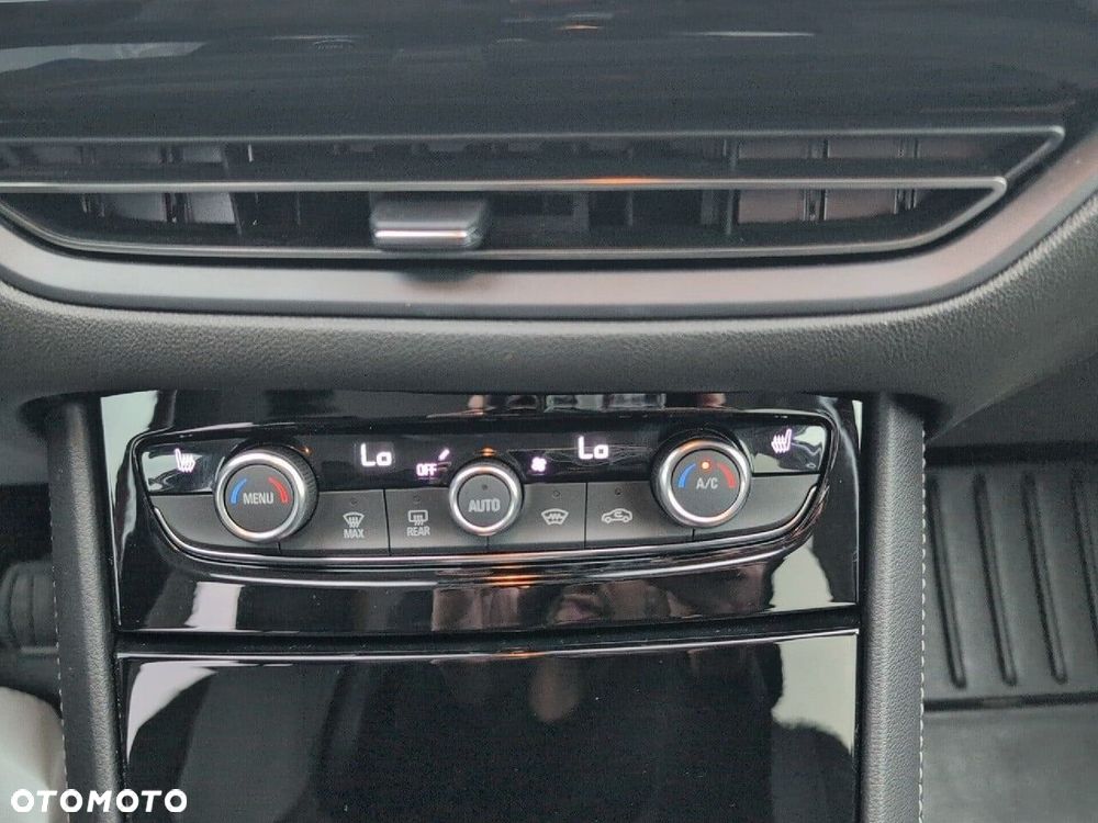 Opel Grandland - 15