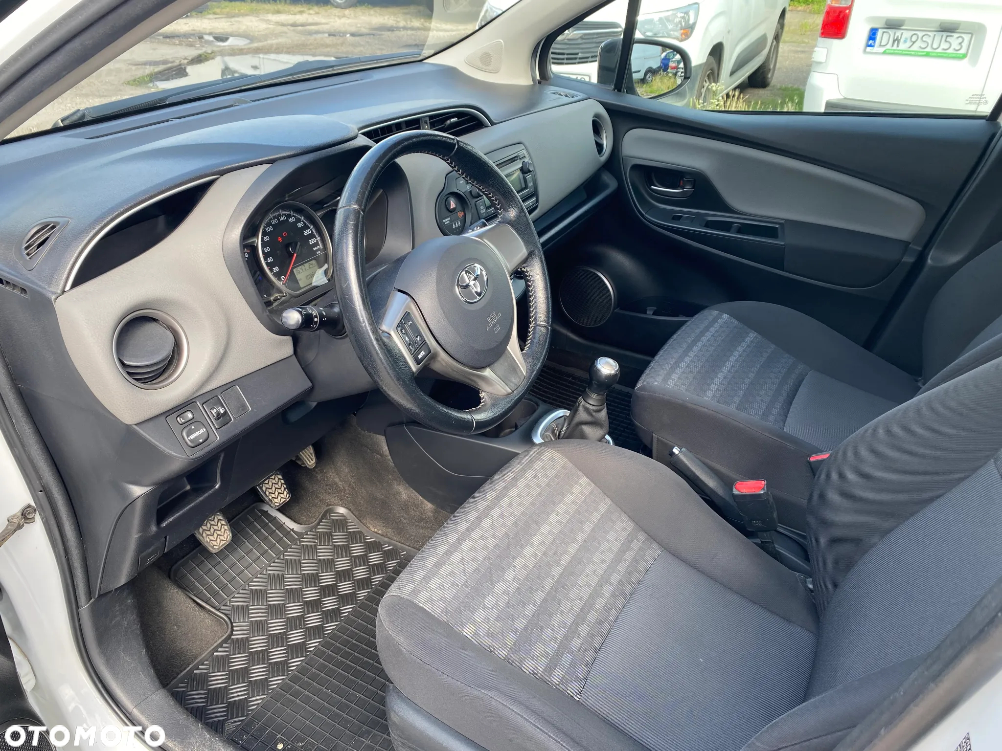Toyota Yaris 1.0 Life - 10