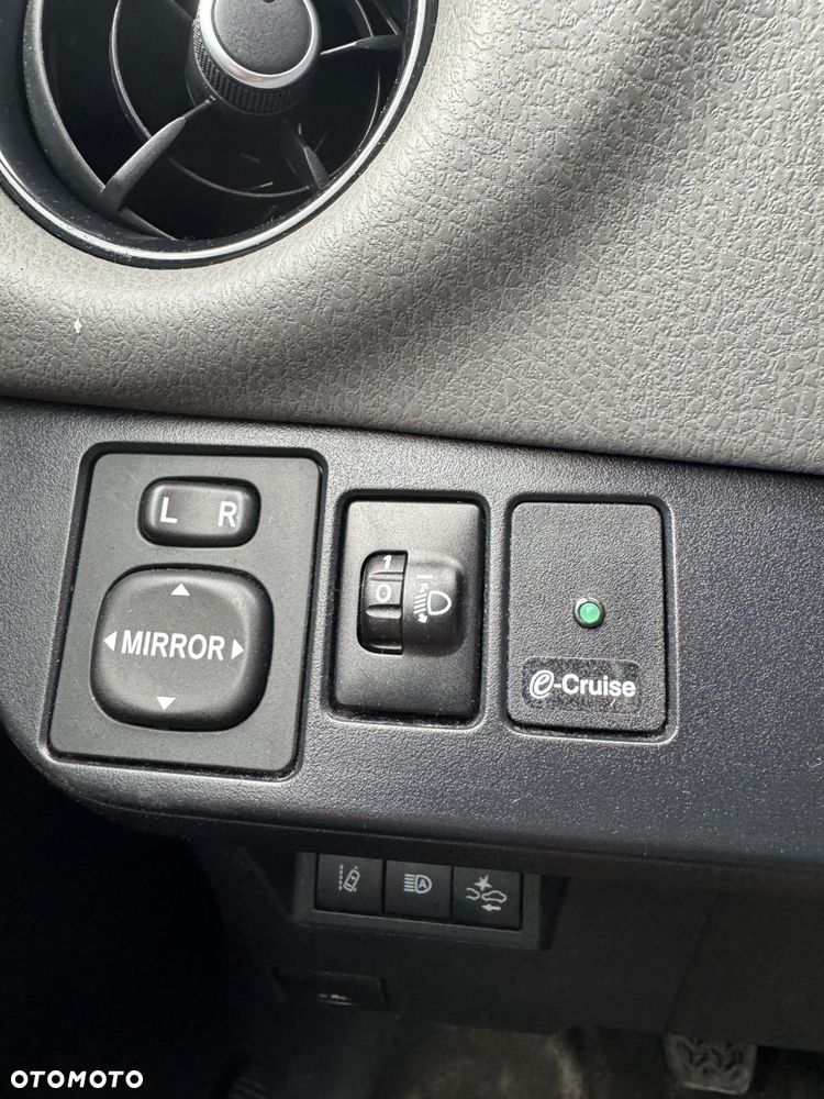 Toyota Yaris 1.0 VVT-i Comfort - 7