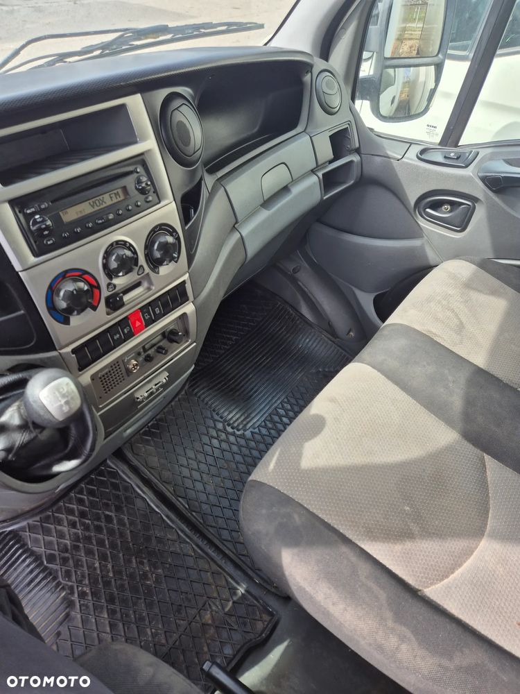 Iveco DAILY 35C15 - 10