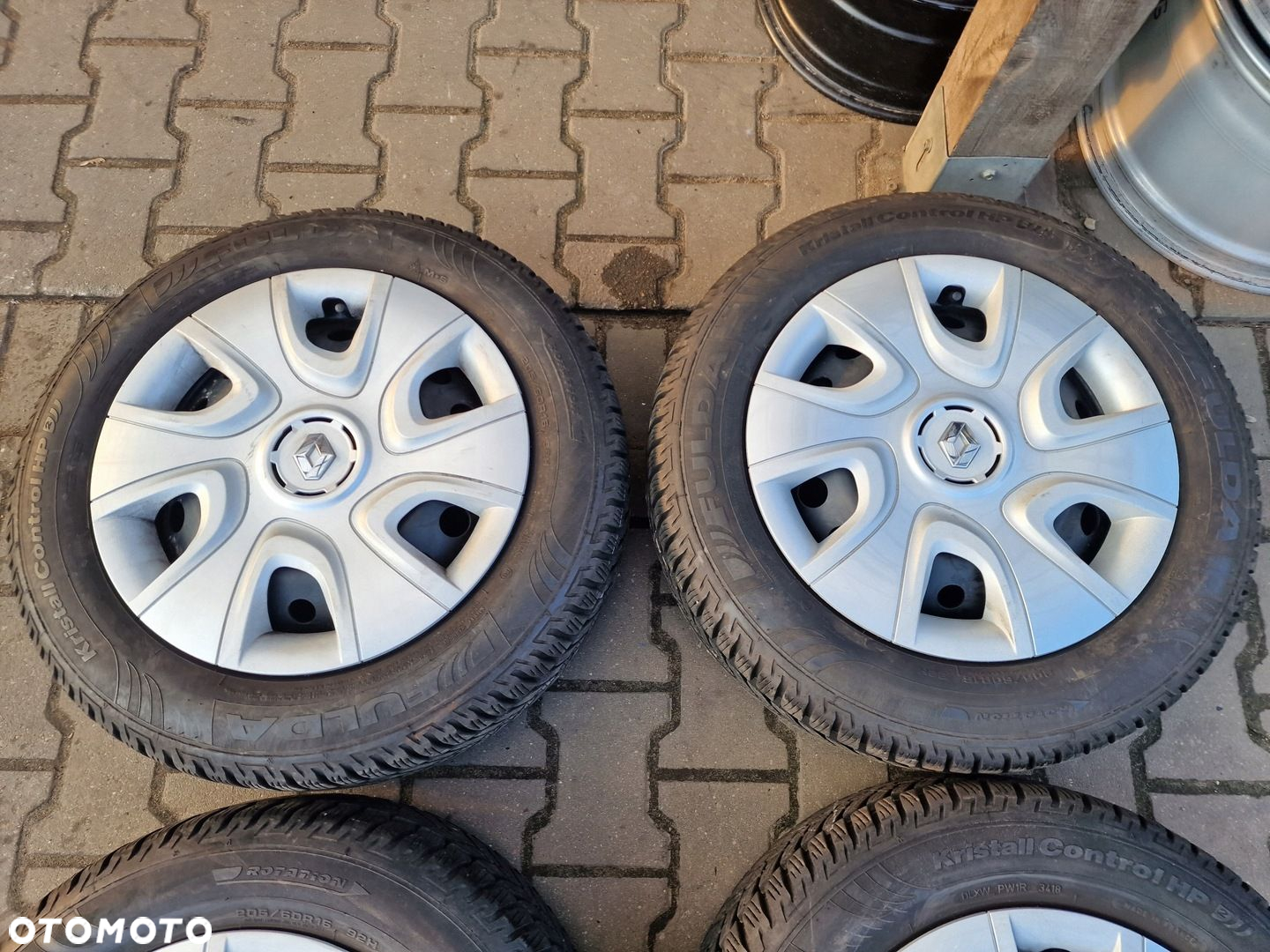 KOŁA FELGI OPONY RENAULT CAPTUR 16 4X100 ET40 ORYGINALNE 205/60R16 ZIMA - 2