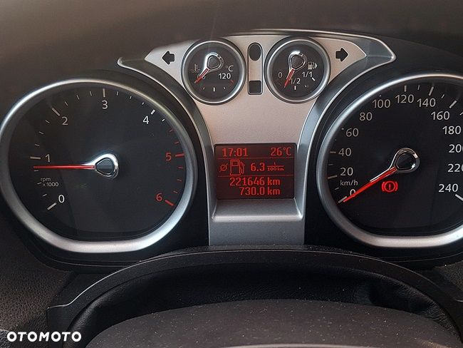 Ford Kuga 2.0 TDCi Titanium - 14