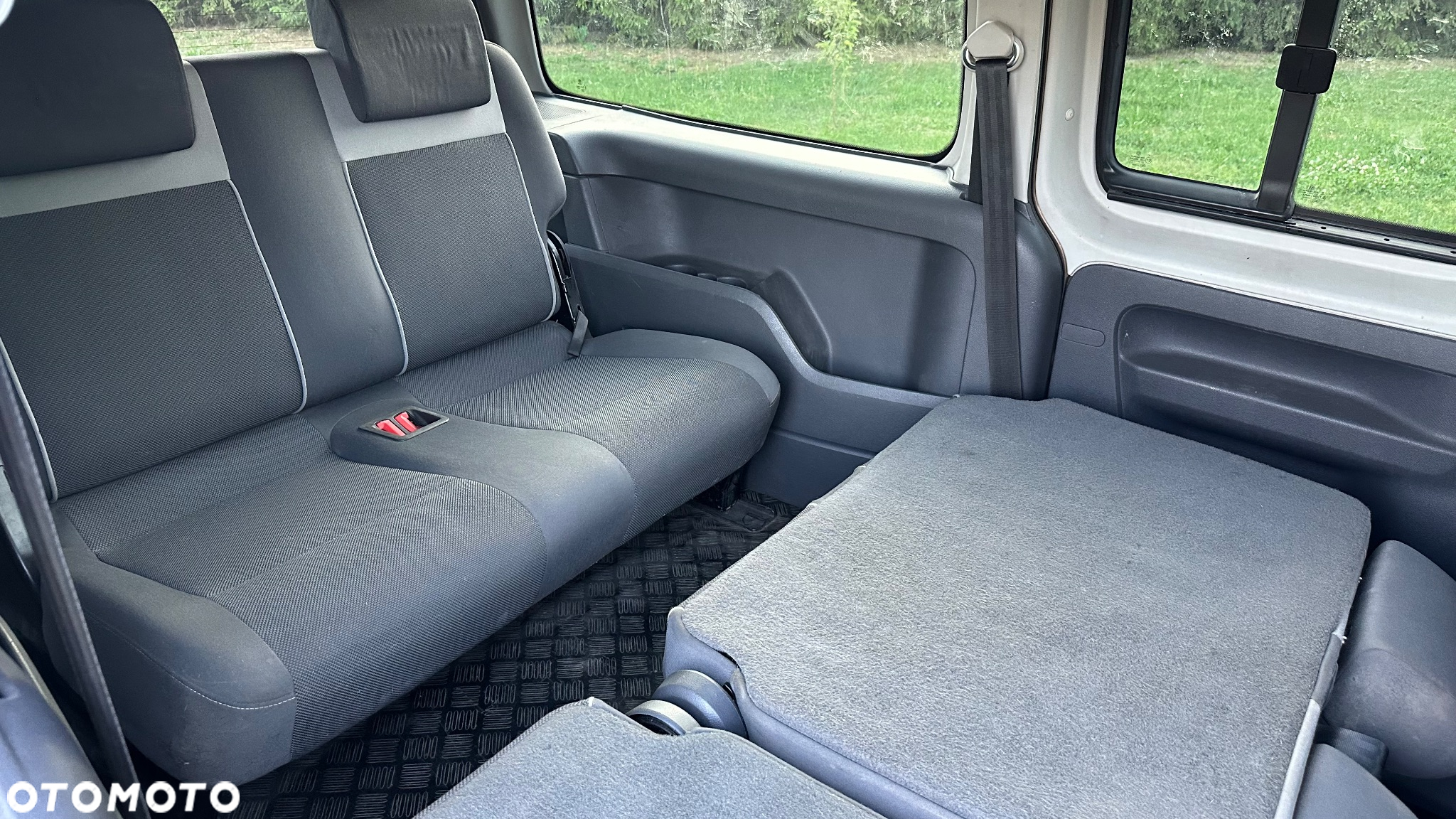 Volkswagen Caddy Maxi 1.6 TDI Comfortline - 14
