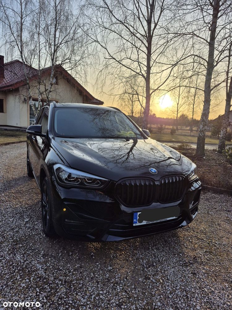 BMW X1 sDrive18i - 1