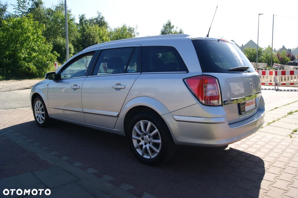 Opel Astra 1.9 CDTI Elegance - 6