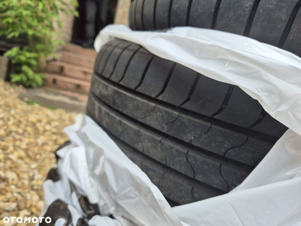 Alufelgi z oponami AUDI A5/ A6 rozm. 245/40/19 2025r. - 4
