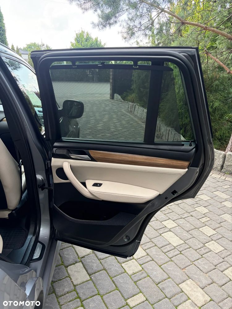 BMW X3 xDrive28i Sport-Aut M Sport - 37