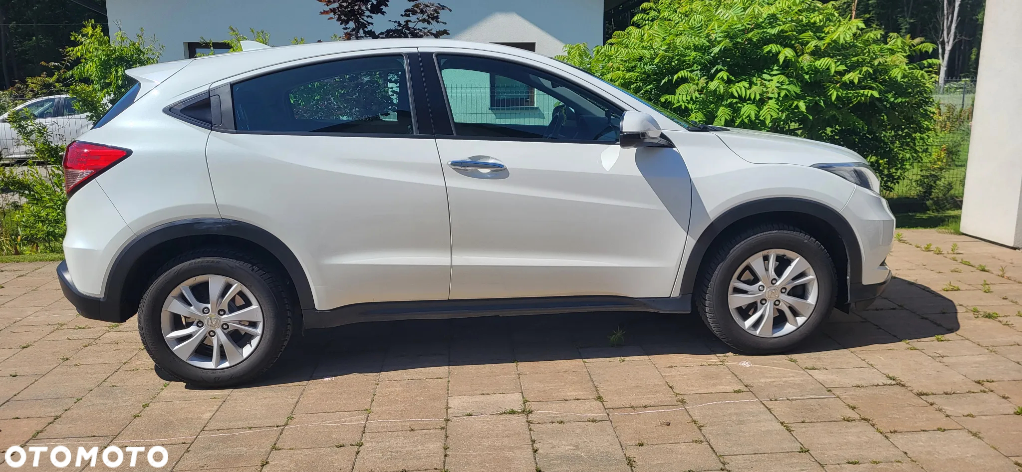 Honda HR-V 1.5 Comfort (Honda Connect+) - 4