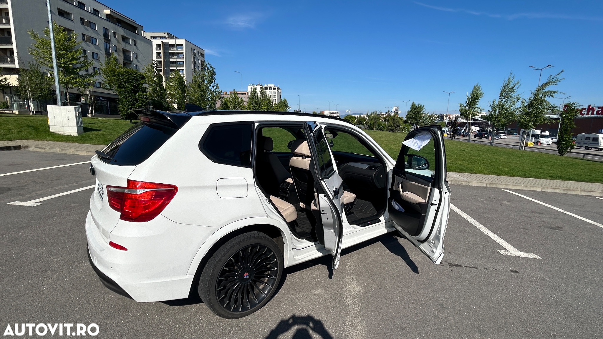 BMW X3 xDrive20d AT Luxury Line - 12