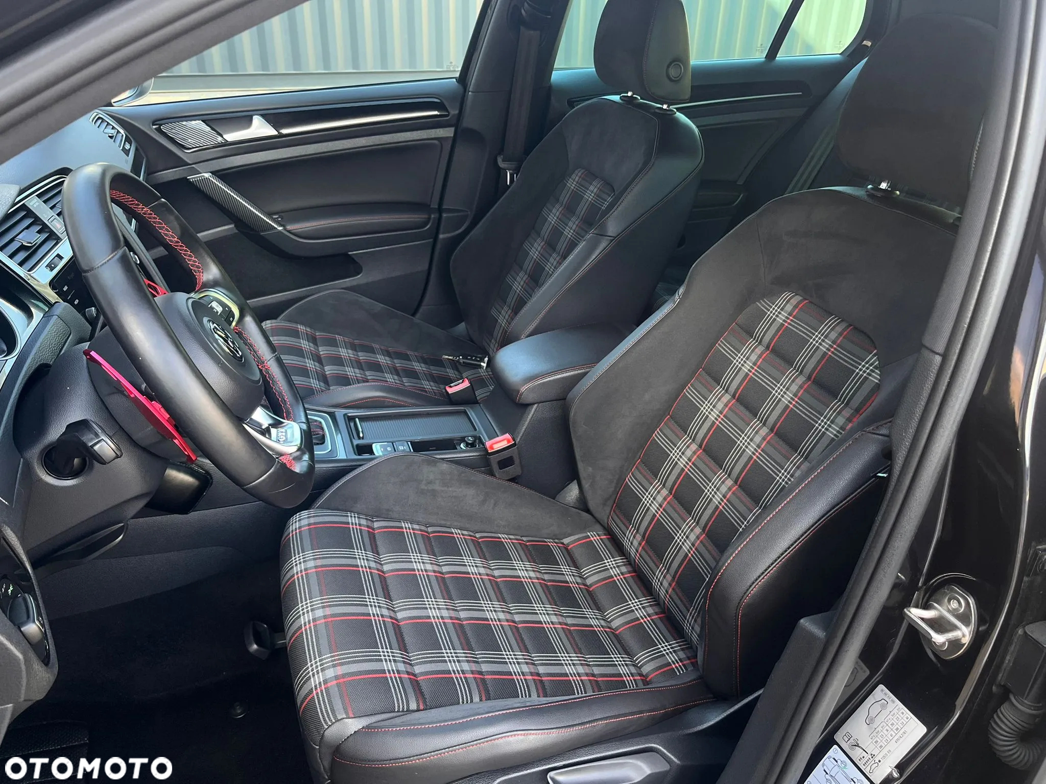 Volkswagen Golf GTI Performance BlueMotion Technology DSG - 15