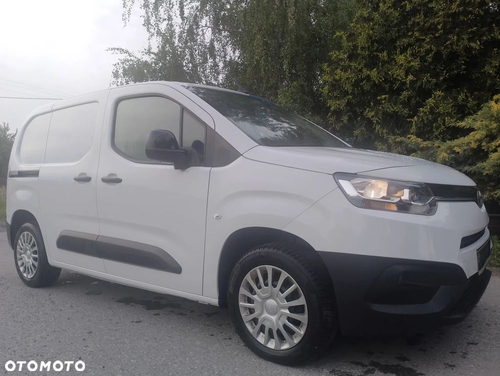Toyota Proace city - 10