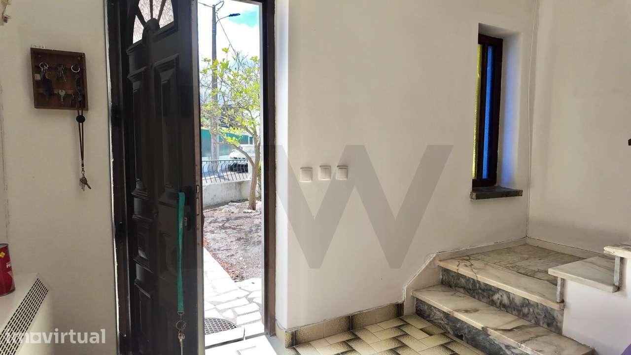 Arrendamento de Moradia 2 pisos com garagem | Belverde/Seixal - Grande imagem: 4/37