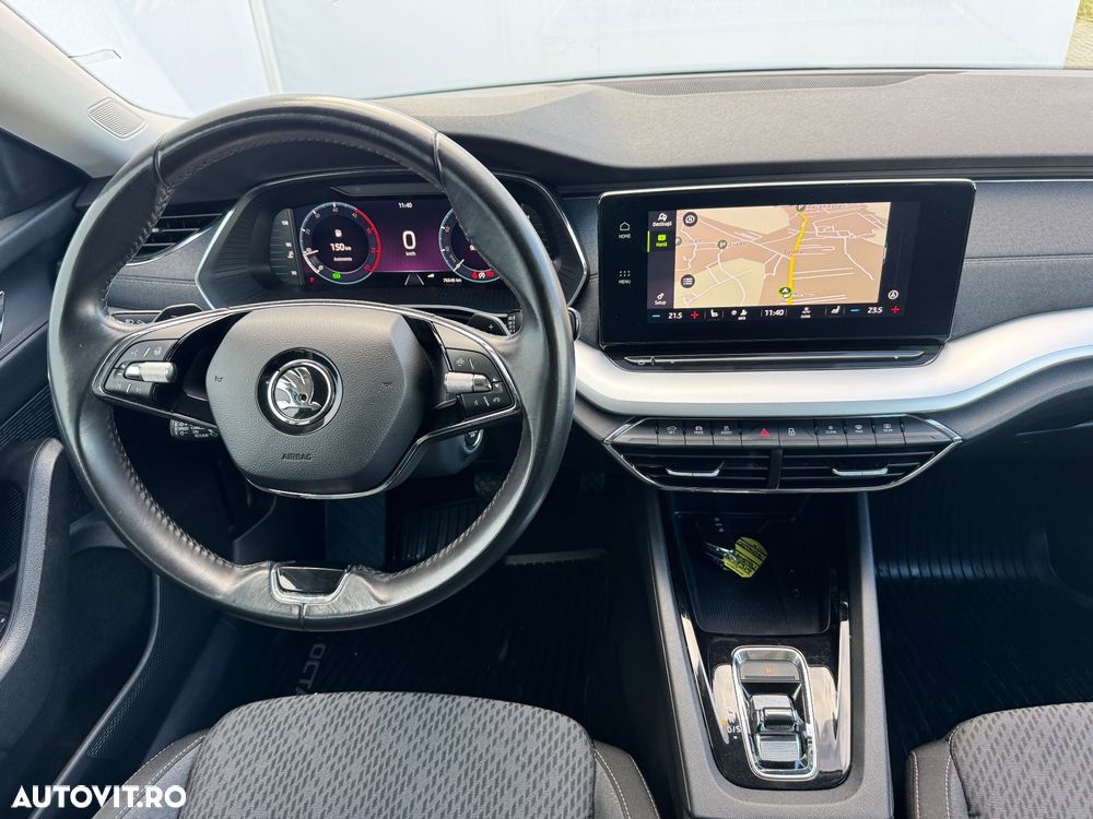 Skoda Octavia 2.0 TDI DSG Style - 20