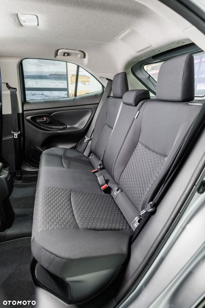 Toyota Yaris Cross Hybrid 1.5 Comfort - 24