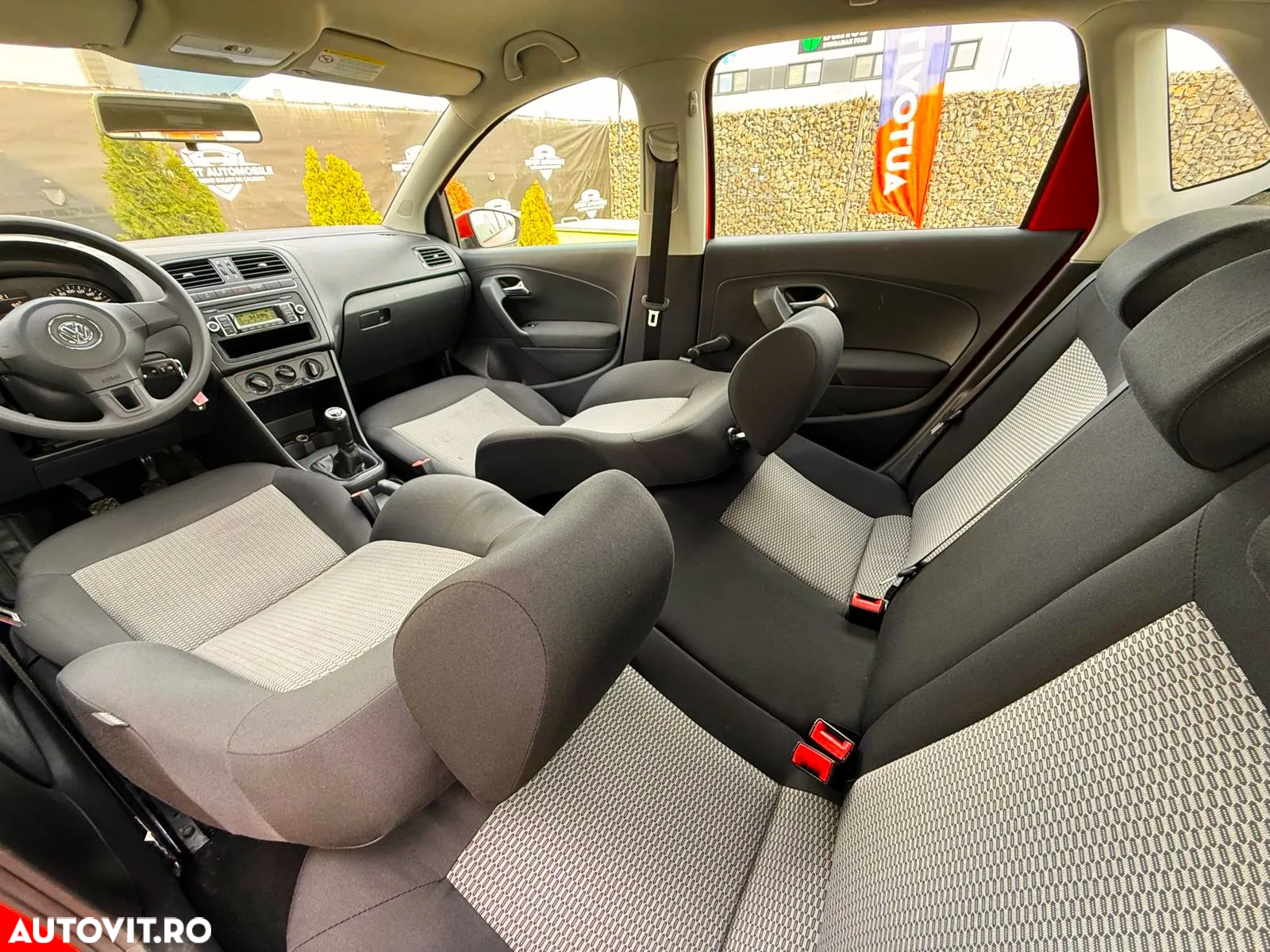 Volkswagen Polo - 22