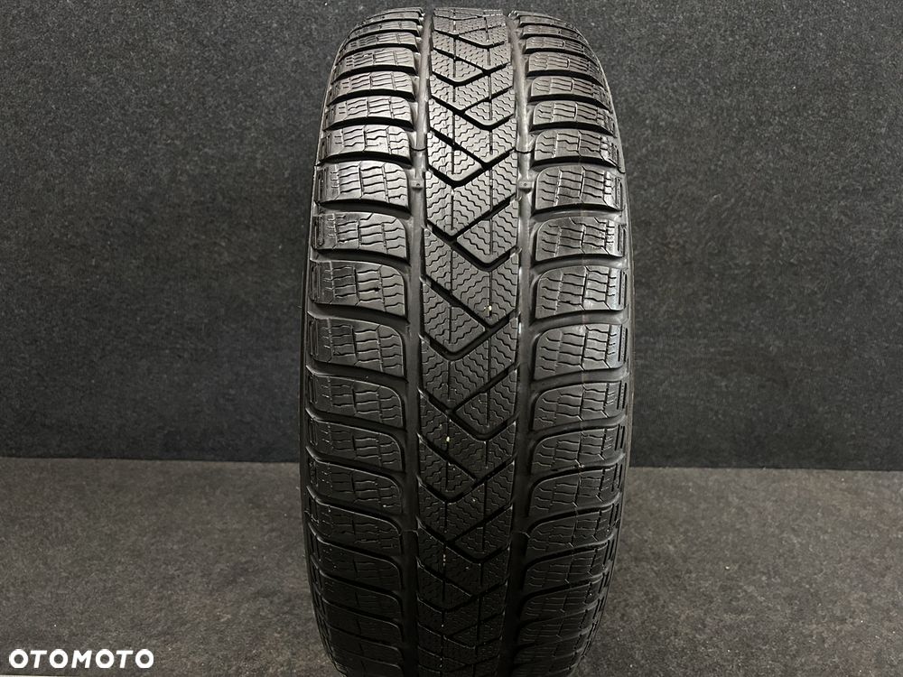 Pirelli Winter SottoZero 3 SealInSide 215/55/17 94H 1szt. - 1