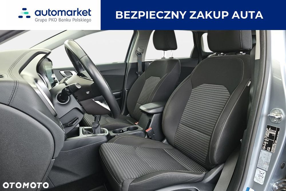 Kia Ceed 1.5 T-GDI M - 11