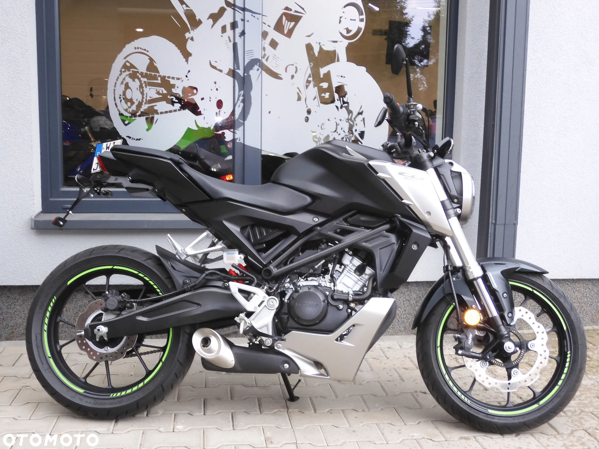 Honda CB - 18