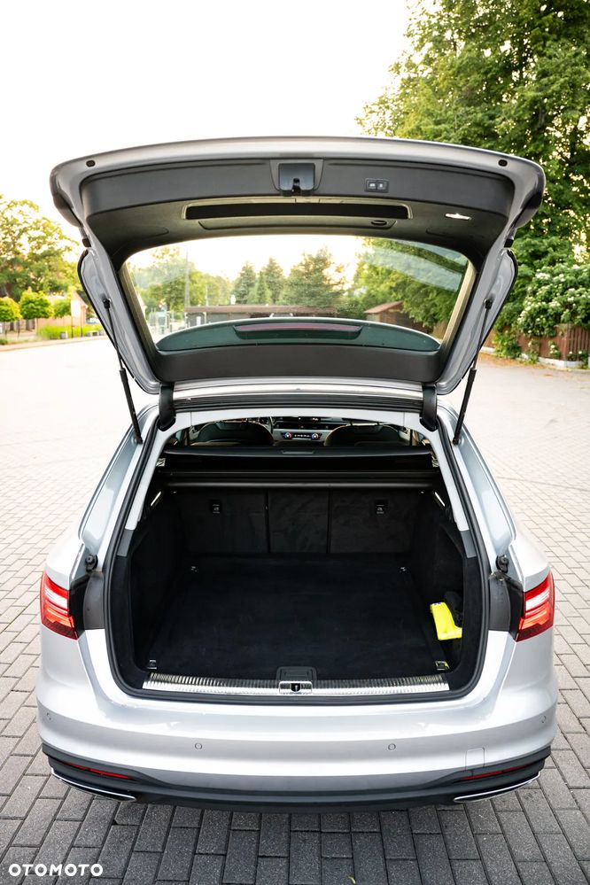 Audi A4 Avant - 30