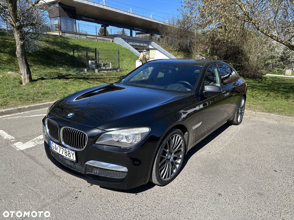 BMW Seria 7 740d - 2