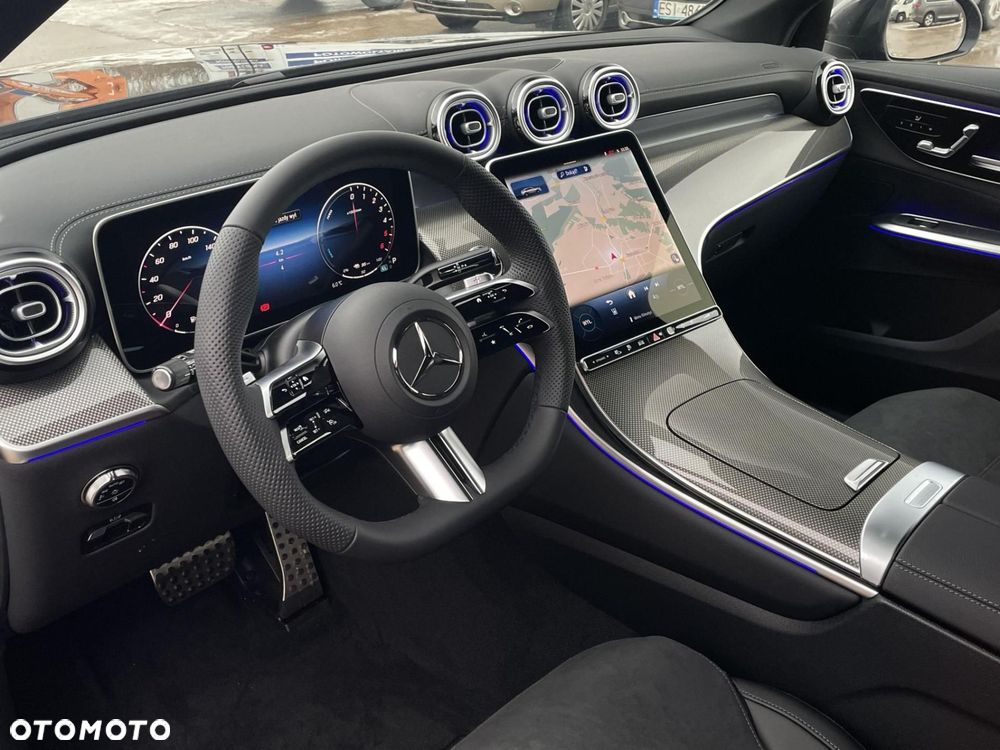 Mercedes-Benz GLC - 11
